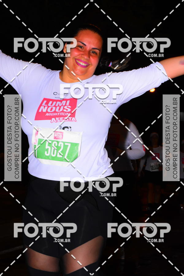 Buy your photos of the eventLuminous Run on Fotop