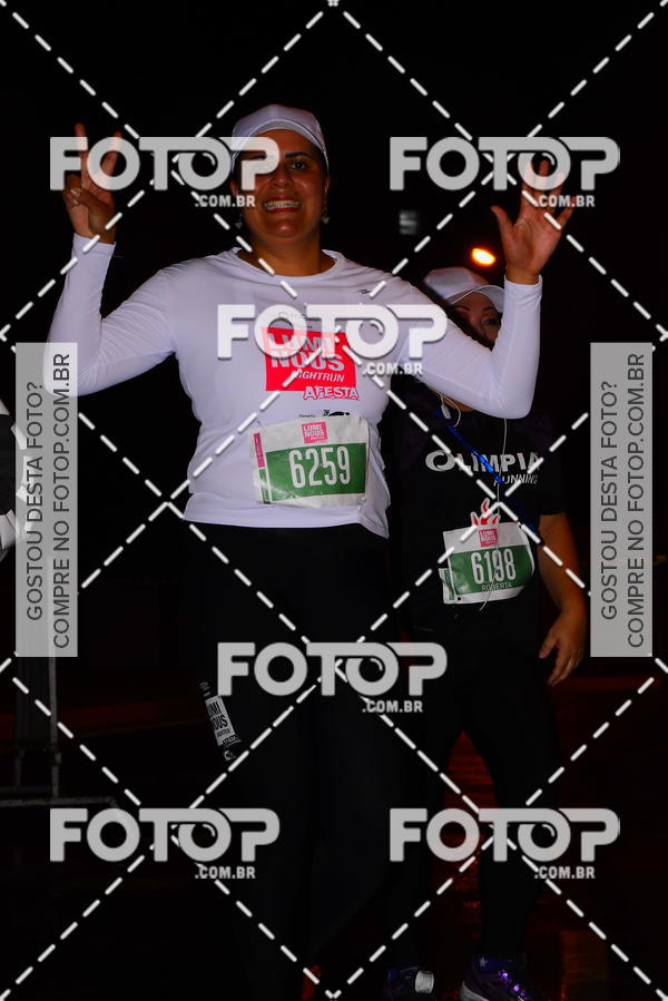 Buy your photos of the eventLuminous Run on Fotop