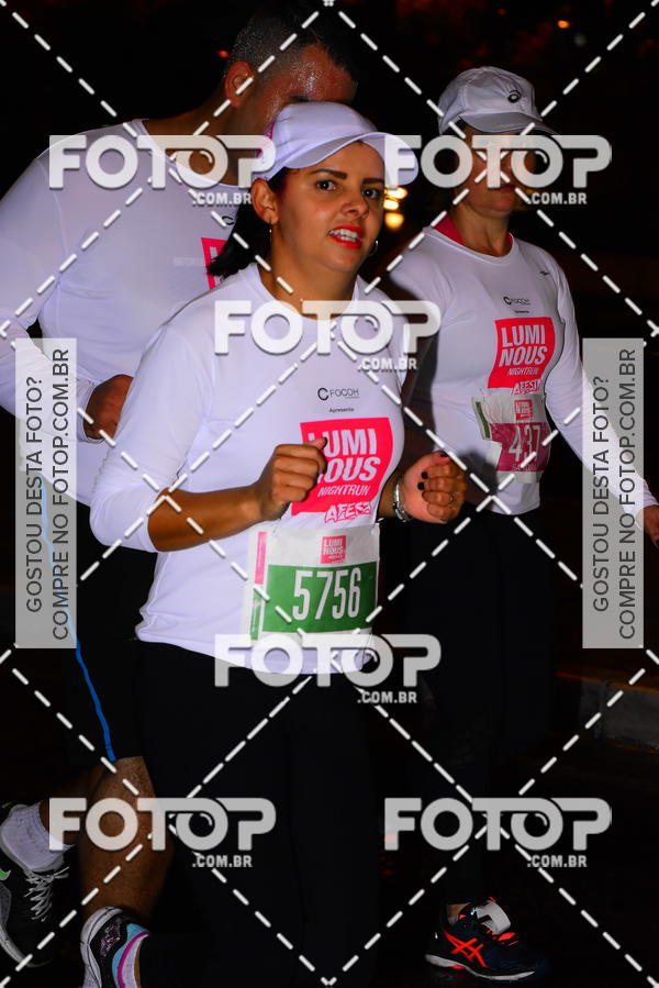 Buy your photos of the eventLuminous Run on Fotop