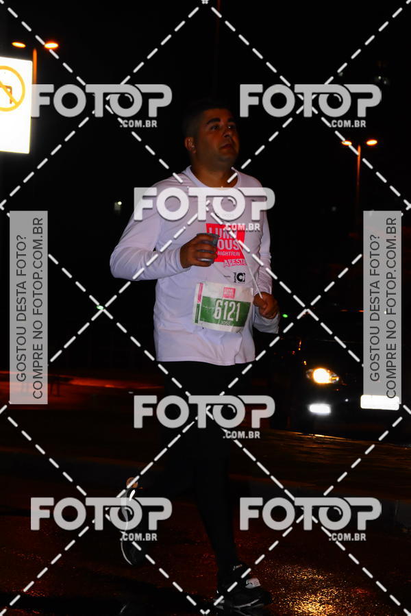 Buy your photos of the eventLuminous Run on Fotop