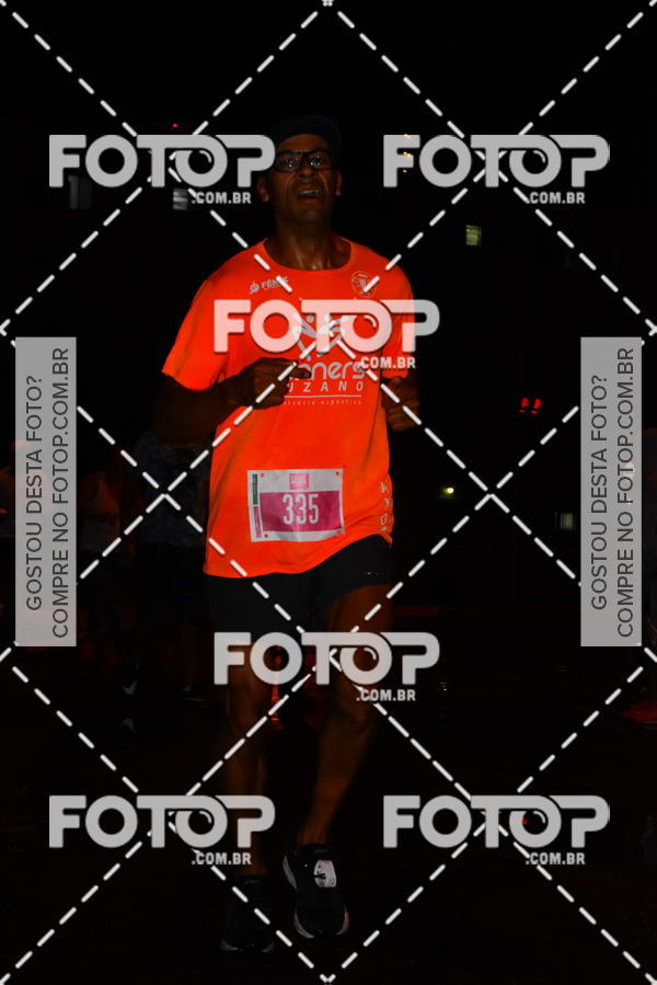 Buy your photos of the eventLuminous Run on Fotop