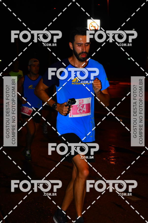 Buy your photos of the eventLuminous Run on Fotop