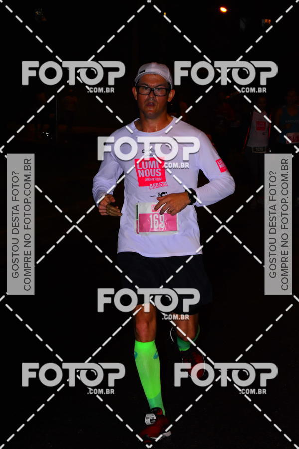 Buy your photos of the eventLuminous Run on Fotop