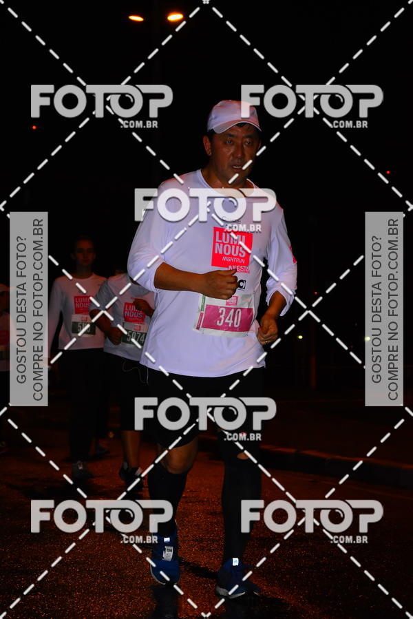 Buy your photos of the eventLuminous Run on Fotop