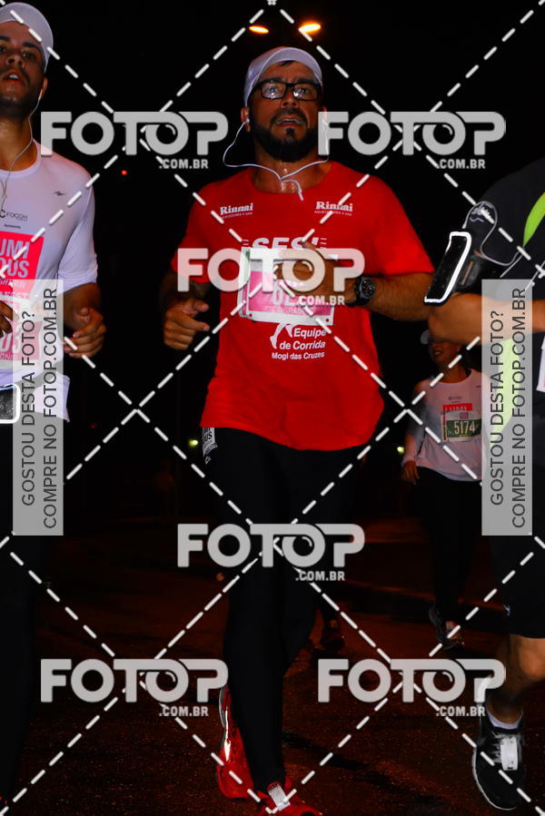 Buy your photos of the eventLuminous Run on Fotop
