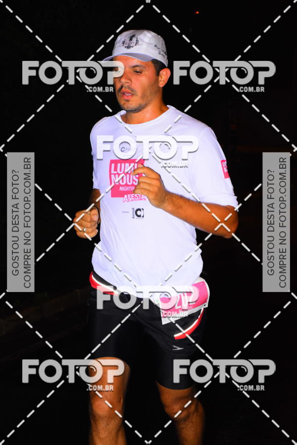 Buy your photos of the eventLuminous Run on Fotop