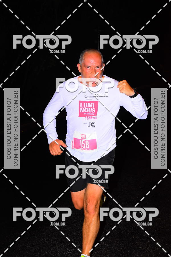 Buy your photos of the eventLuminous Run on Fotop