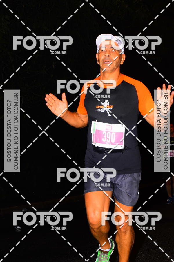 Buy your photos of the eventLuminous Run on Fotop
