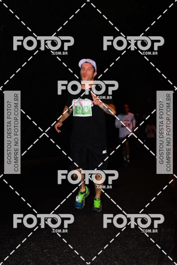Buy your photos of the eventLuminous Run on Fotop
