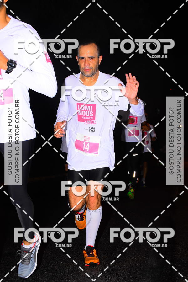 Buy your photos of the eventLuminous Run on Fotop