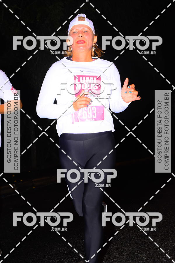 Buy your photos of the eventLuminous Run on Fotop
