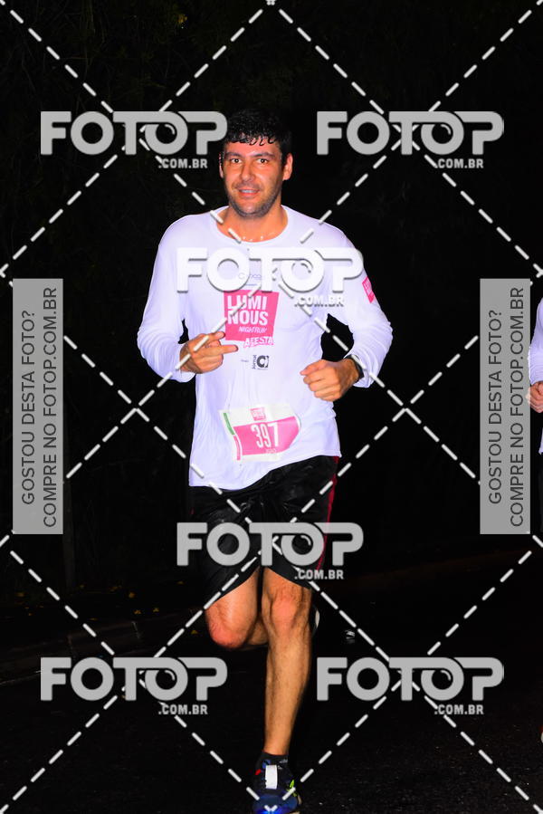 Buy your photos of the eventLuminous Run on Fotop