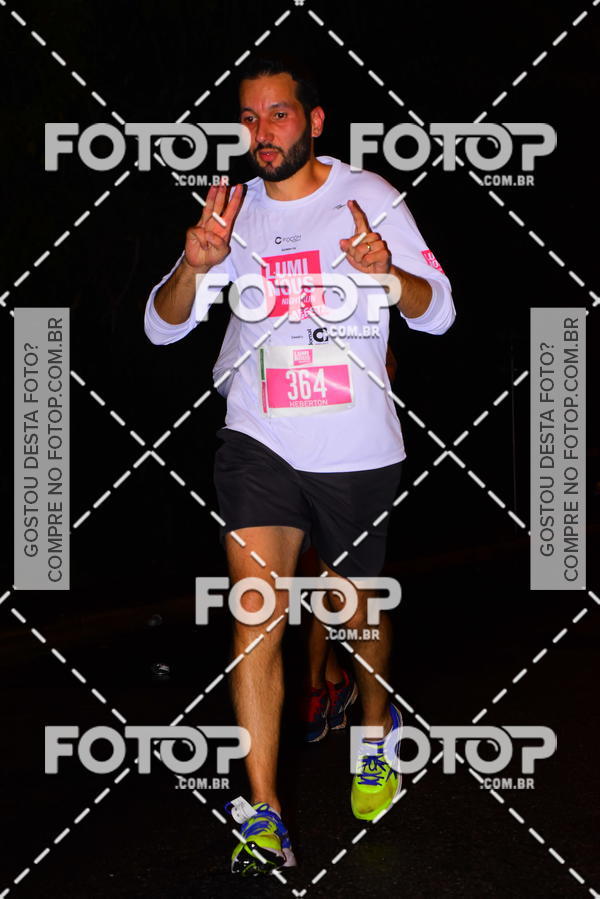 Buy your photos of the eventLuminous Run on Fotop