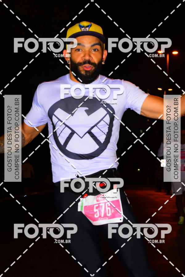Buy your photos of the eventLuminous Run on Fotop