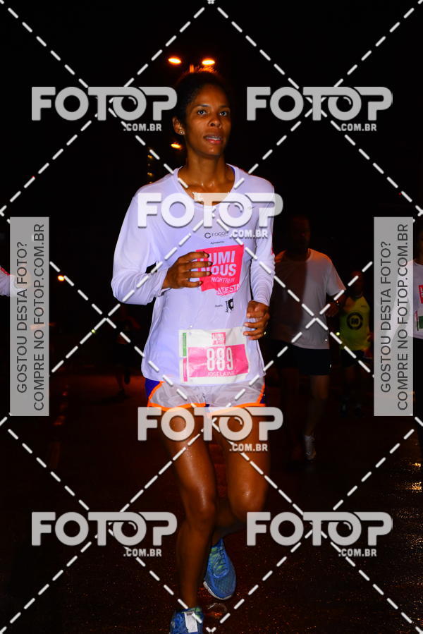 Buy your photos of the eventLuminous Run on Fotop