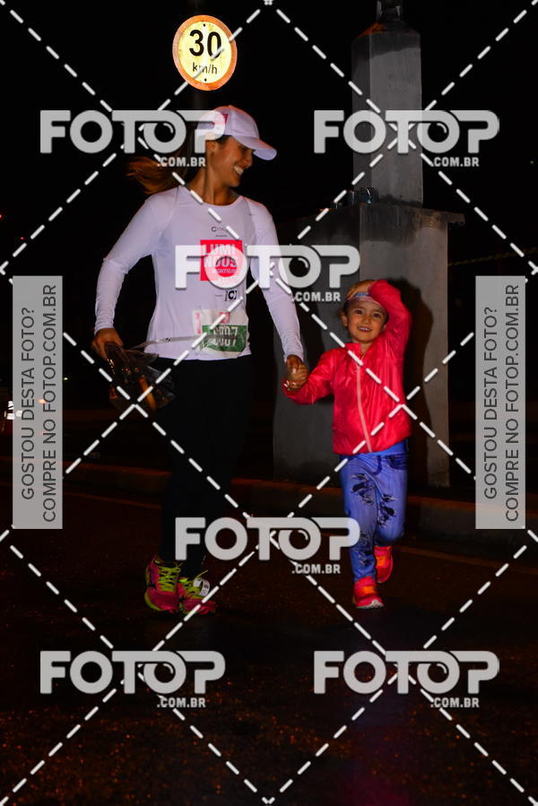 Buy your photos of the eventLuminous Run on Fotop