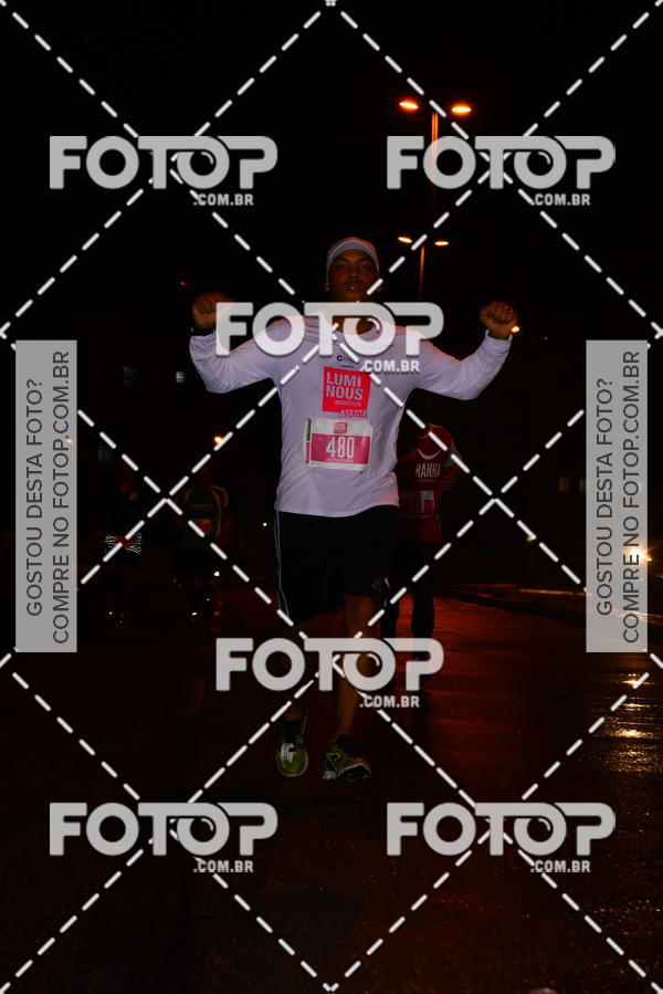 Buy your photos of the eventLuminous Run on Fotop