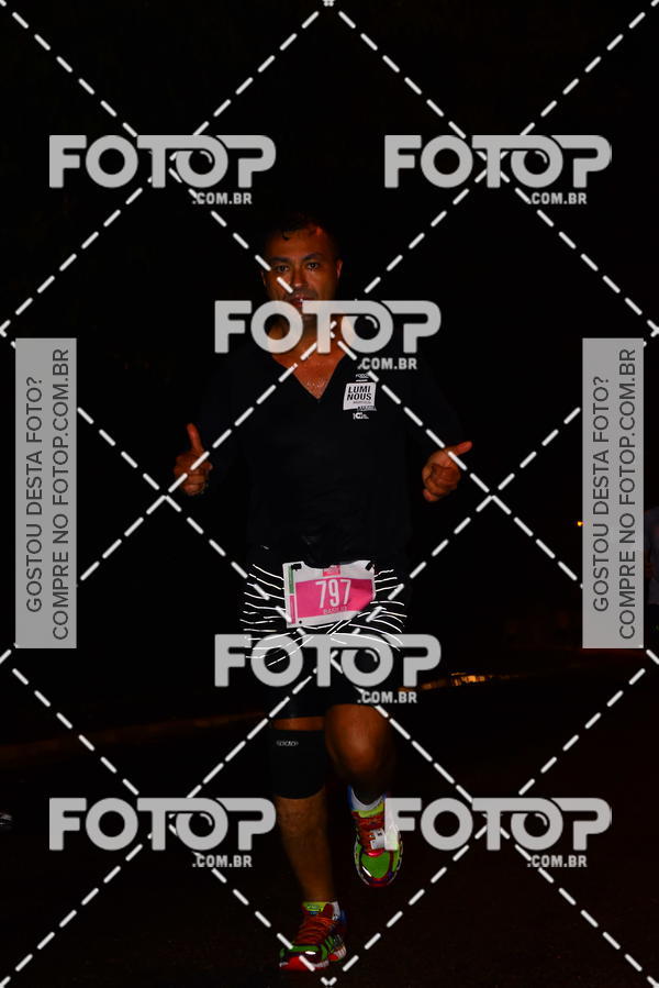 Buy your photos of the eventLuminous Run on Fotop