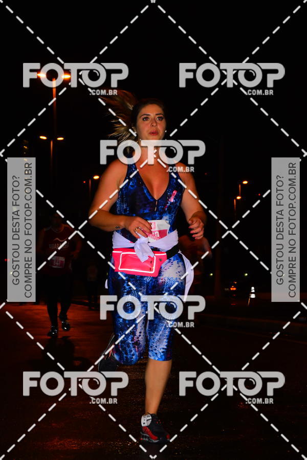 Buy your photos of the eventLuminous Run on Fotop