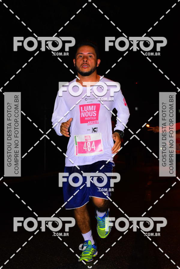 Buy your photos of the eventLuminous Run on Fotop