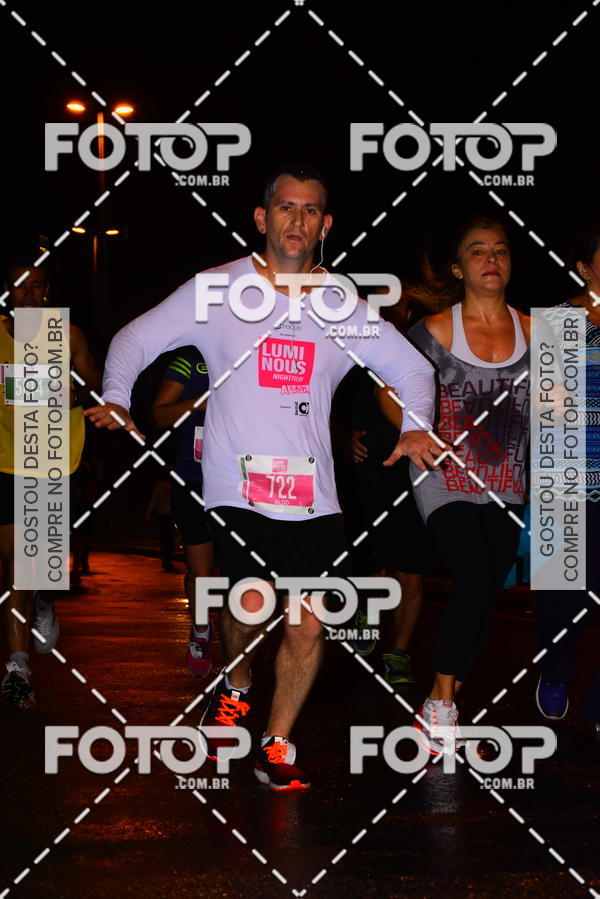Buy your photos of the eventLuminous Run on Fotop
