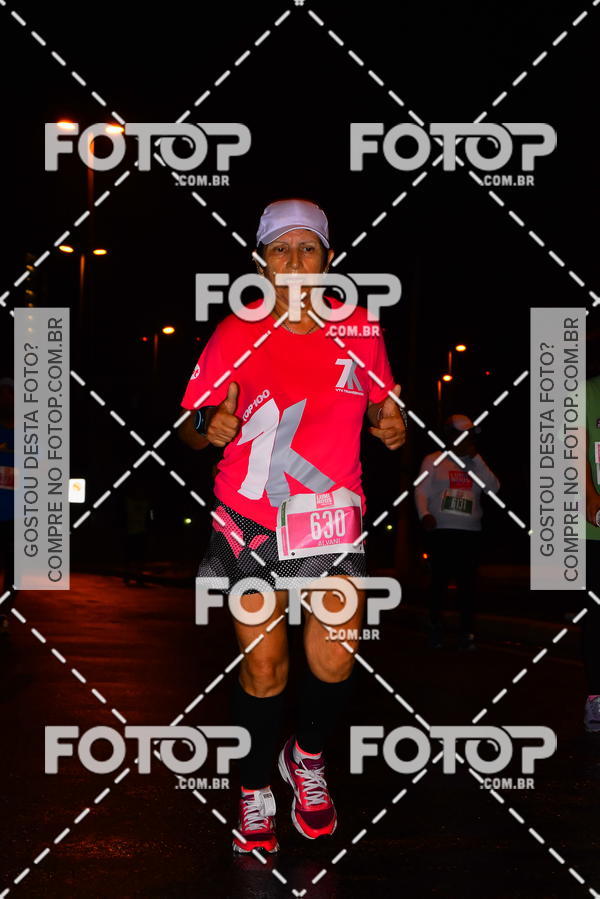 Buy your photos of the eventLuminous Run on Fotop
