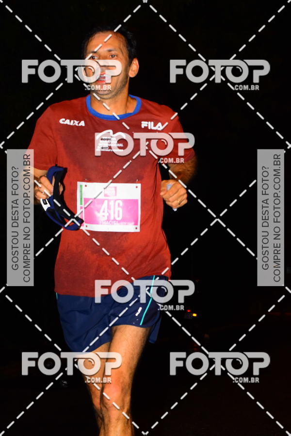 Buy your photos of the eventLuminous Run on Fotop