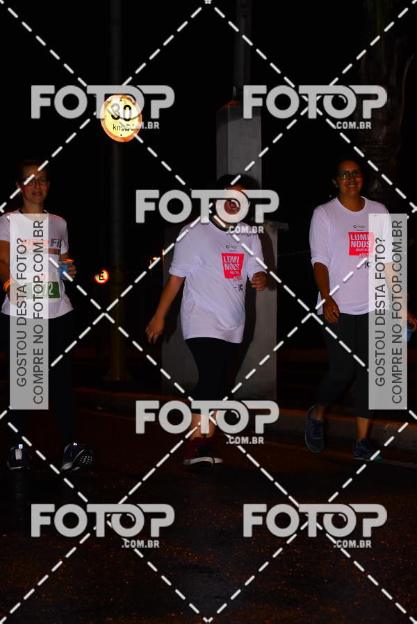 Buy your photos of the eventLuminous Run on Fotop