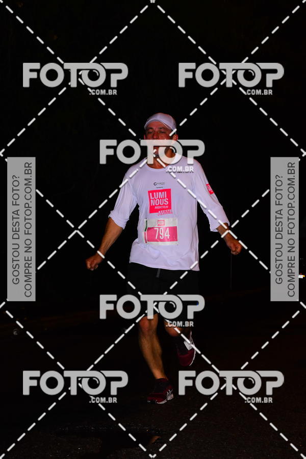 Buy your photos of the eventLuminous Run on Fotop