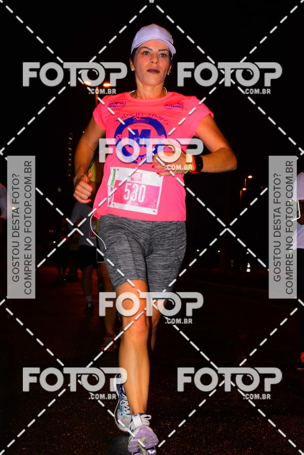 Buy your photos of the eventLuminous Run on Fotop
