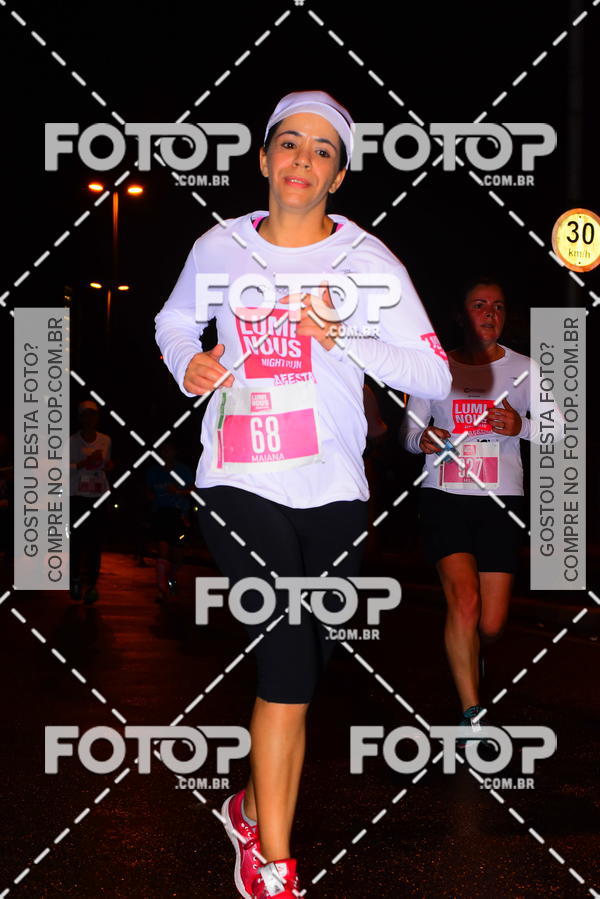 Buy your photos of the eventLuminous Run on Fotop