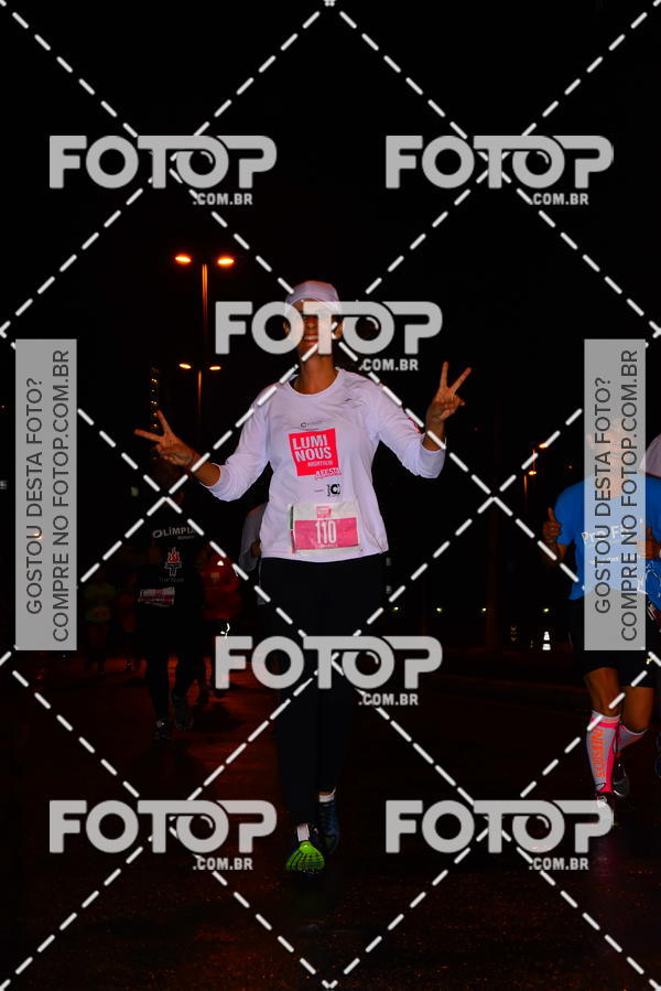 Buy your photos of the eventLuminous Run on Fotop
