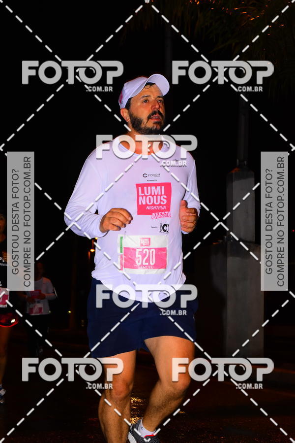 Buy your photos of the eventLuminous Run on Fotop