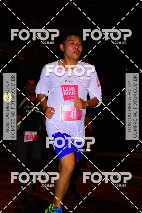 Buy your photos of the eventLuminous Run on Fotop