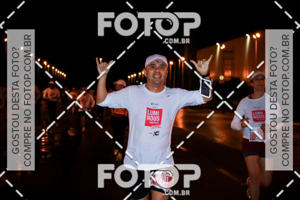Buy your photos of the eventLuminous Run on Fotop