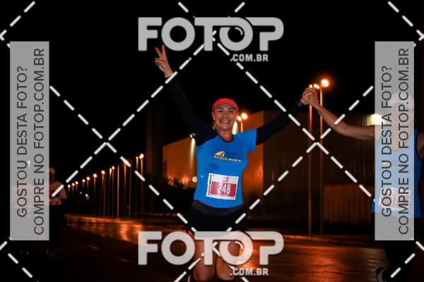 Buy your photos of the eventLuminous Run on Fotop