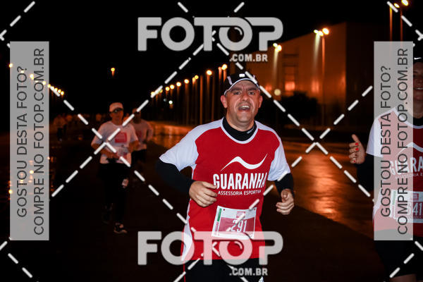 Buy your photos of the eventLuminous Run on Fotop