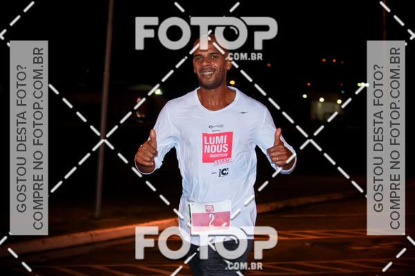 Buy your photos of the eventLuminous Run on Fotop