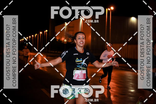 Buy your photos of the eventLuminous Run on Fotop