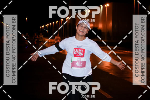 Buy your photos of the eventLuminous Run on Fotop