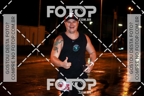 Buy your photos of the eventLuminous Run on Fotop