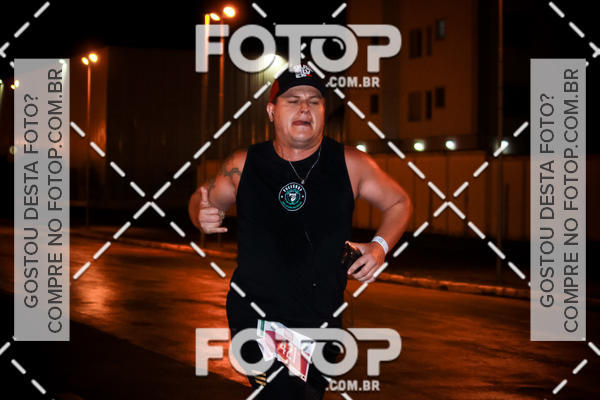 Buy your photos of the eventLuminous Run on Fotop