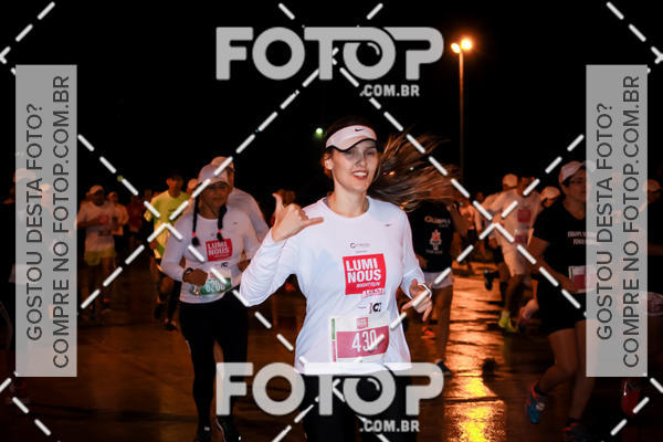 Buy your photos of the eventLuminous Run on Fotop