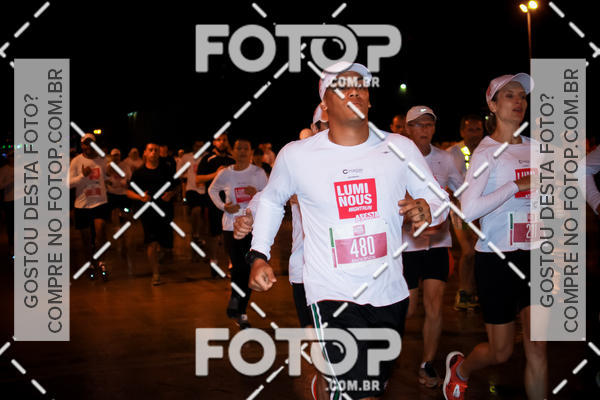 Buy your photos of the eventLuminous Run on Fotop