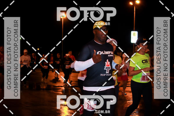 Buy your photos of the eventLuminous Run on Fotop