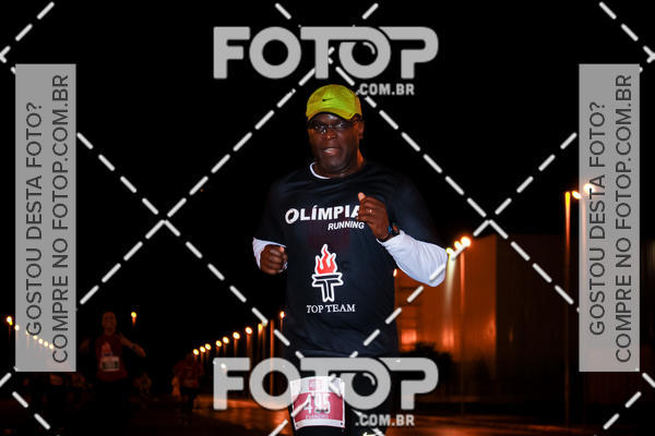 Buy your photos of the eventLuminous Run on Fotop