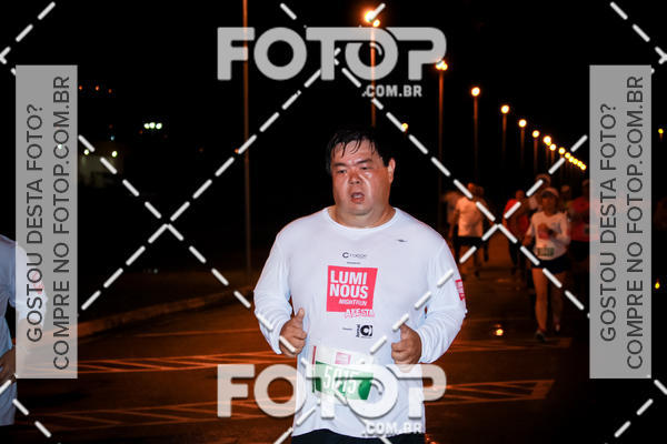 Buy your photos of the eventLuminous Run on Fotop
