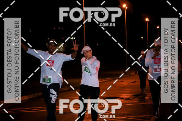 Buy your photos of the eventLuminous Run on Fotop