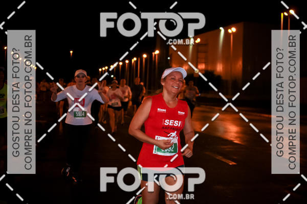 Buy your photos of the eventLuminous Run on Fotop