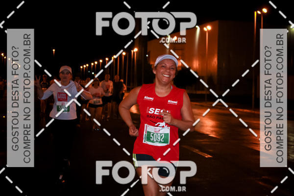 Buy your photos of the eventLuminous Run on Fotop